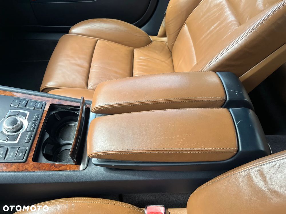 Audi A8 - 18