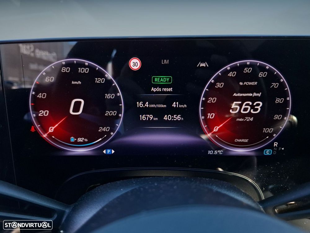 Mercedes-Benz CLA 250+ EQ - 18