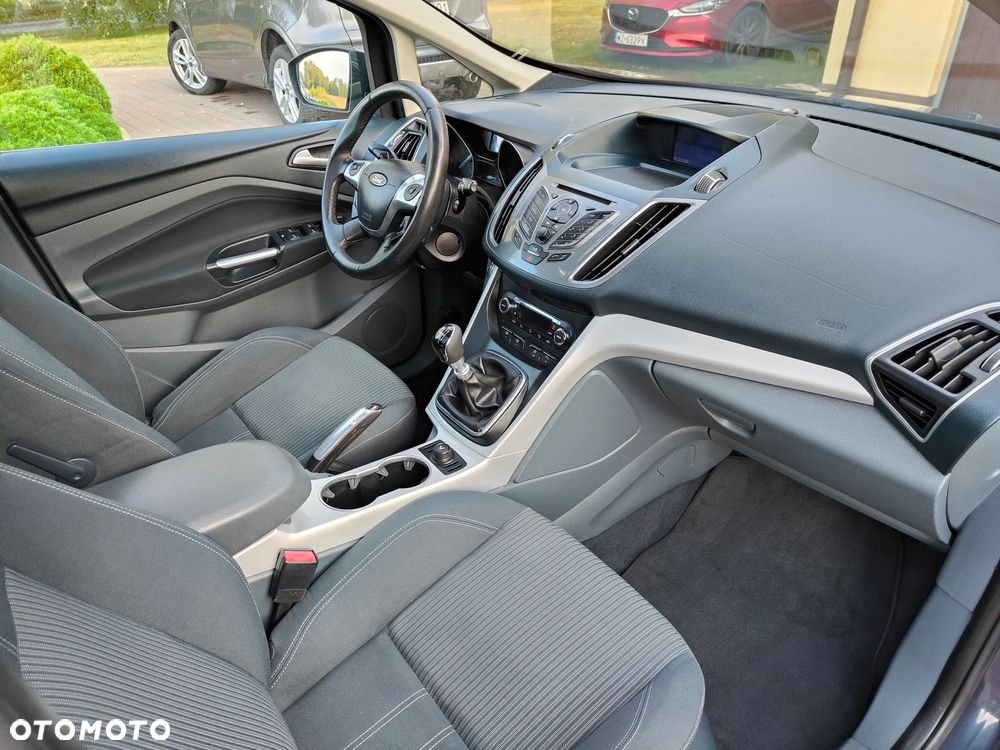 Ford Grand C-MAX 2.0 TDCi Titanium - 15