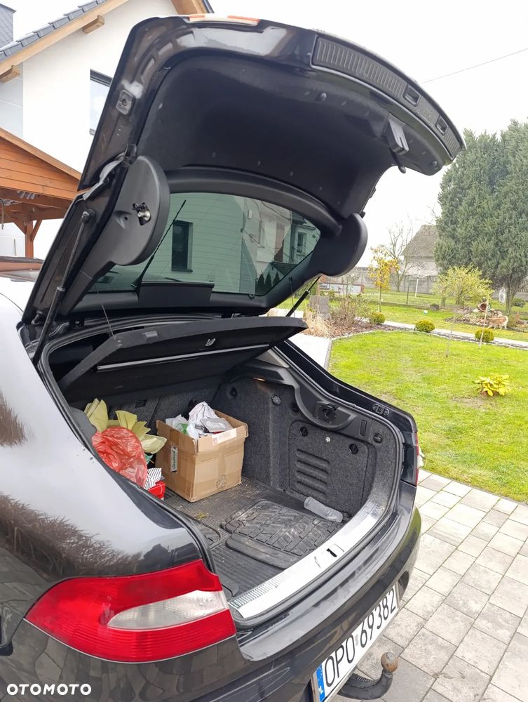 Skoda Superb 2.0 TDI DPF Prestige - 13