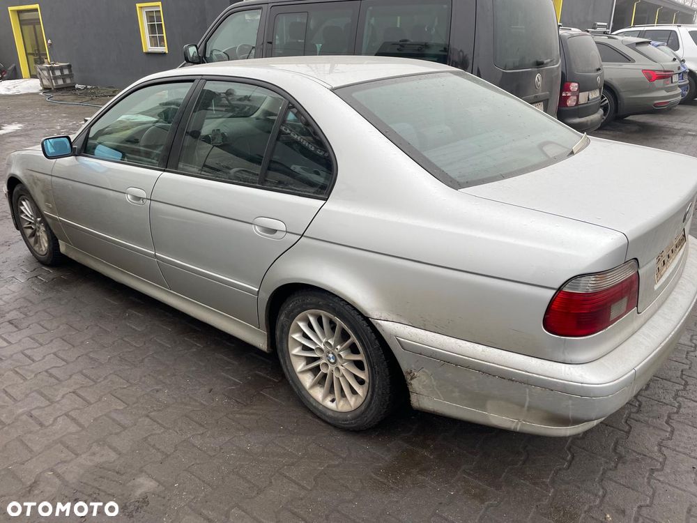BMW 5 E39 Auto na części Kolor: TITANSILBER METALLIC (354) - 4