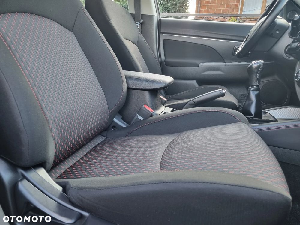 Mitsubishi ASX 1.6 ClearTec 2WD Diamant Edition+ - 36