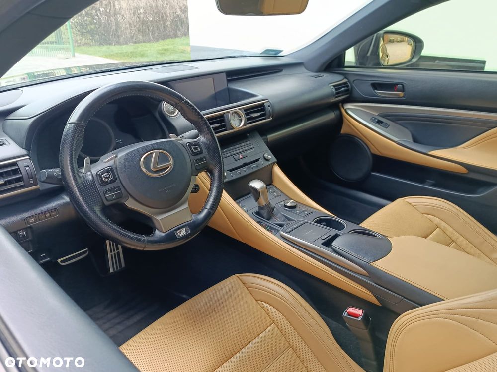 Lexus RC 200t / 300 F Sport - 5