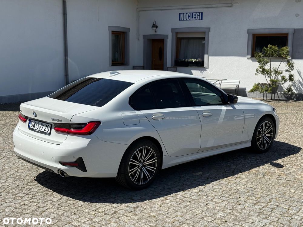 BMW Seria 3 320d xDrive Sport Line - 6