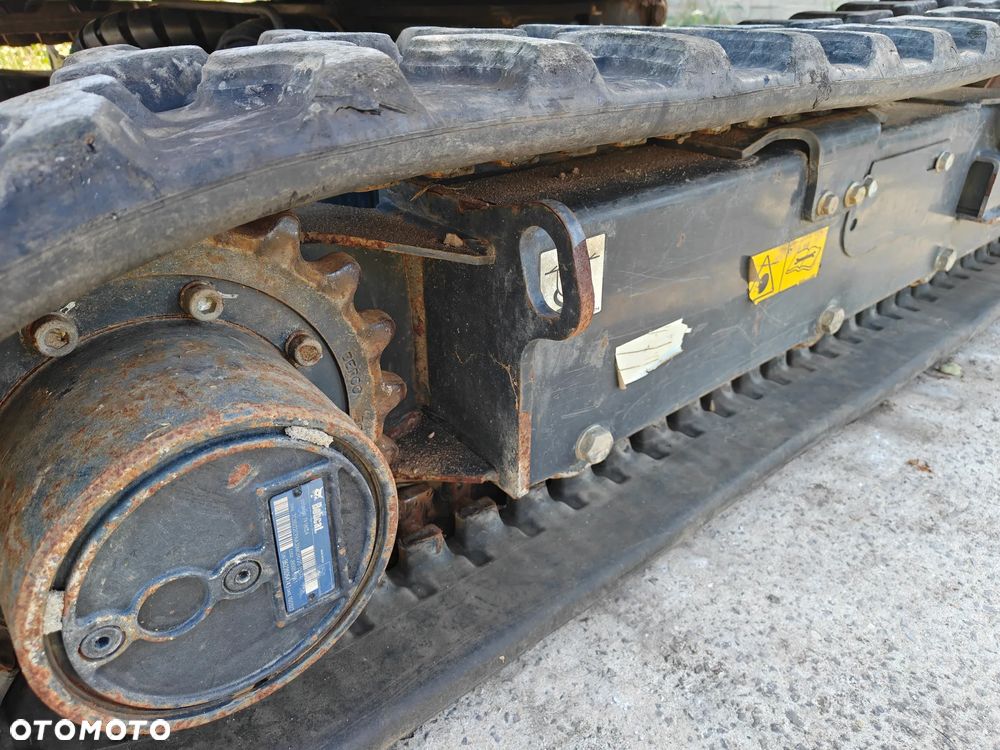 Bobcat E19 - 5