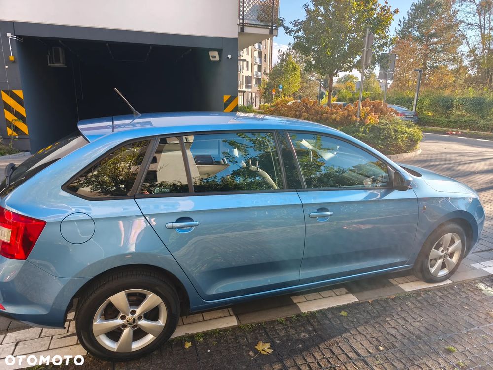Skoda Rapid 2014 photo 4