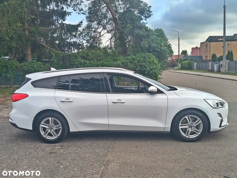 Ford Focus 1.5 EcoBlue Start-Stopp-System COOL&CONNECT - 3