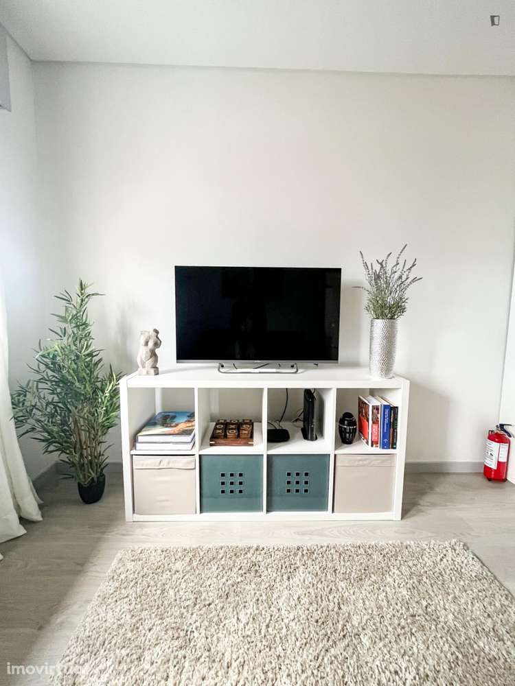 Apartamento com 2 quartos - localizado em Miragaia Porto - Grande imagem: 5/28