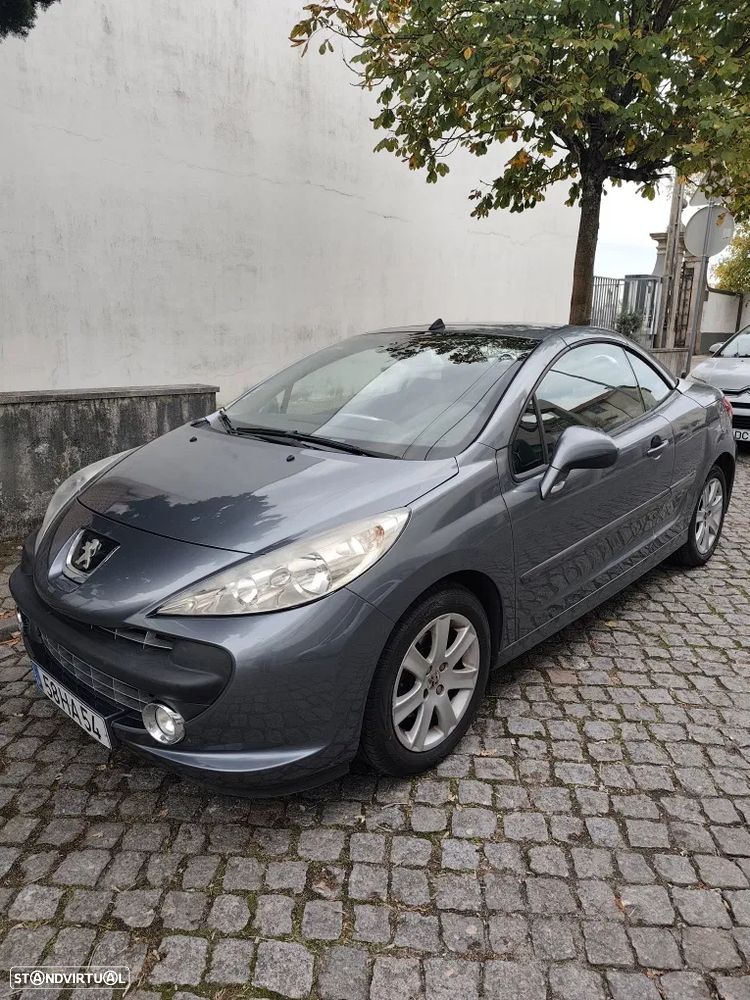Peugeot 207 CC - 8