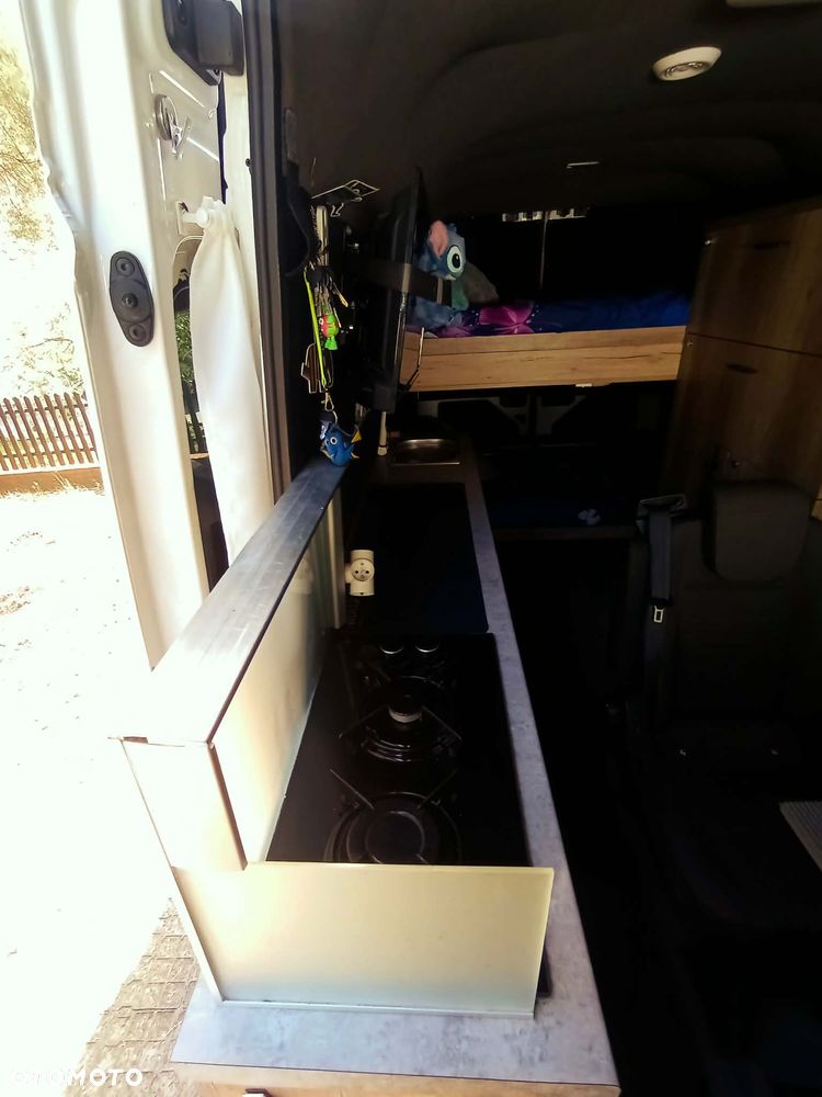 Volkswagen Crafter - 23