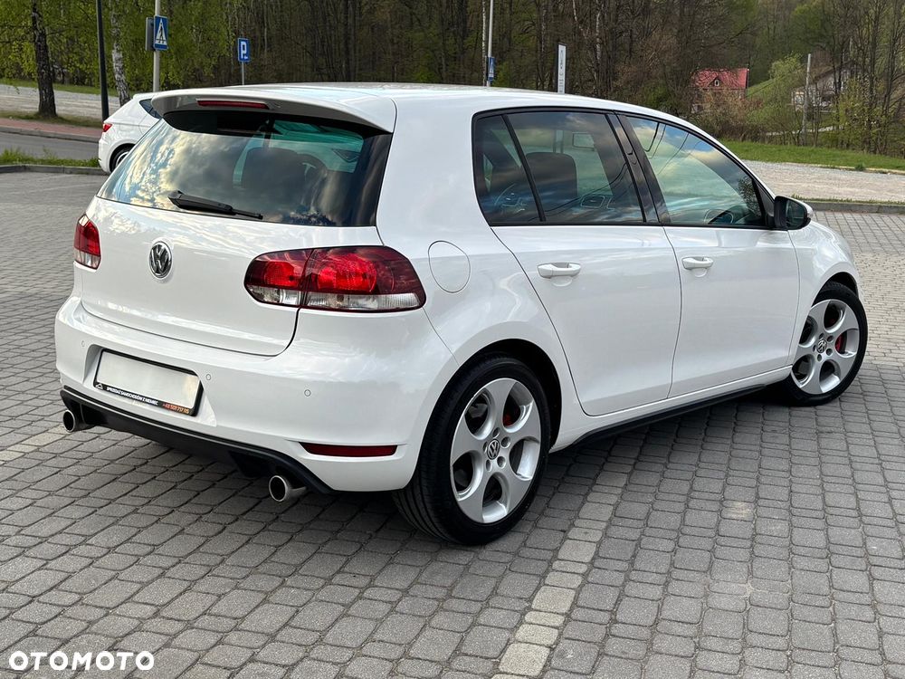 Volkswagen Golf 2.0 GTI - 4