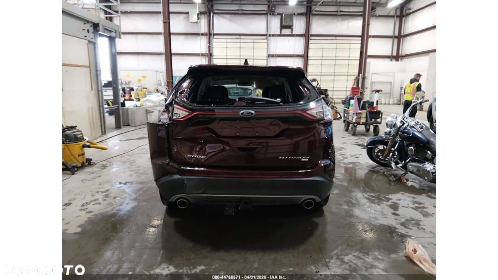 Ford Edge - 8