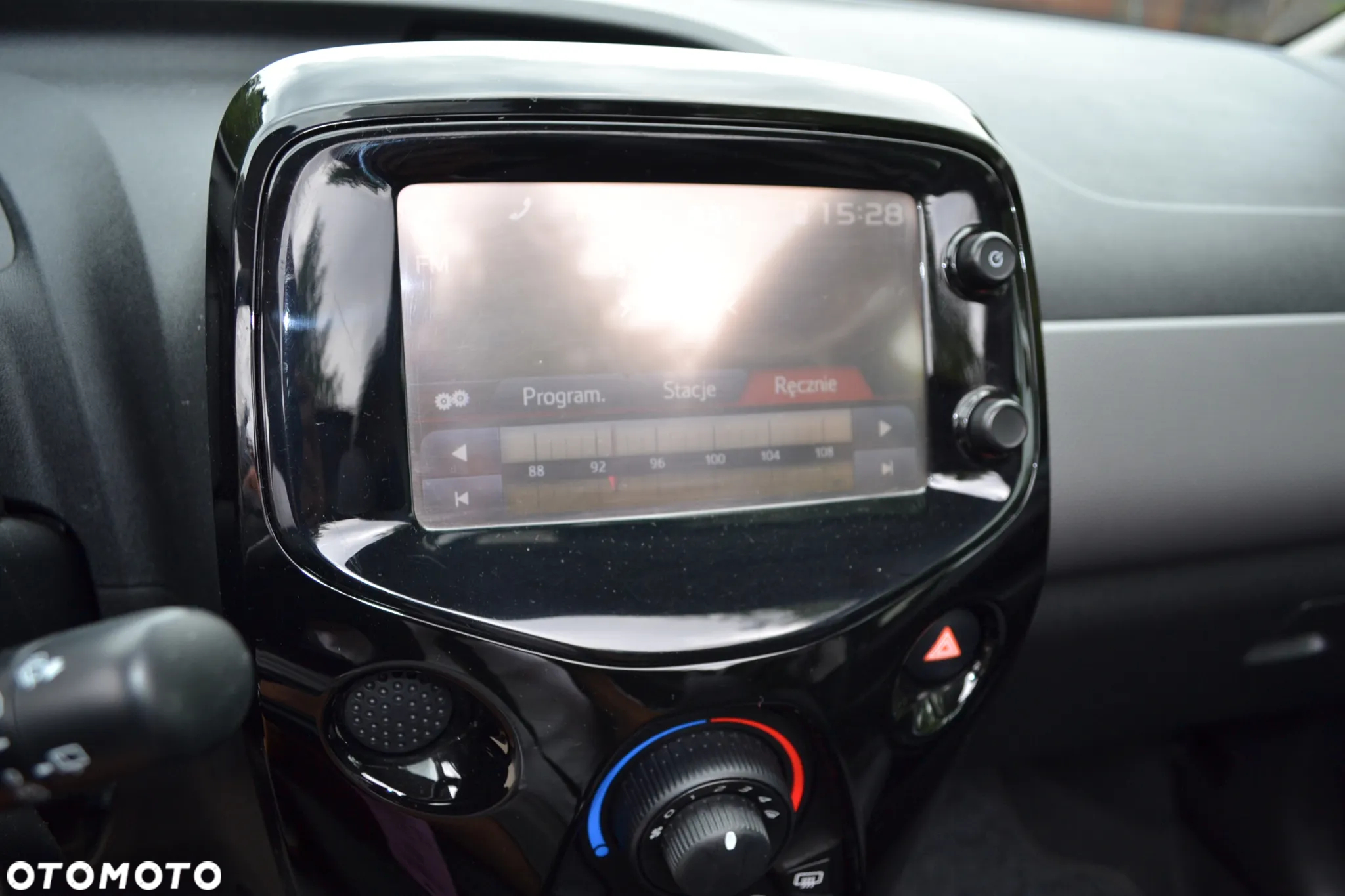 Peugeot 108 - 12
