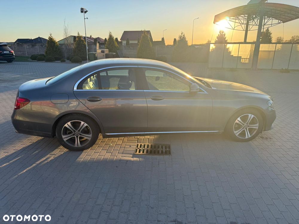 Mercedes-Benz Klasa E - 7