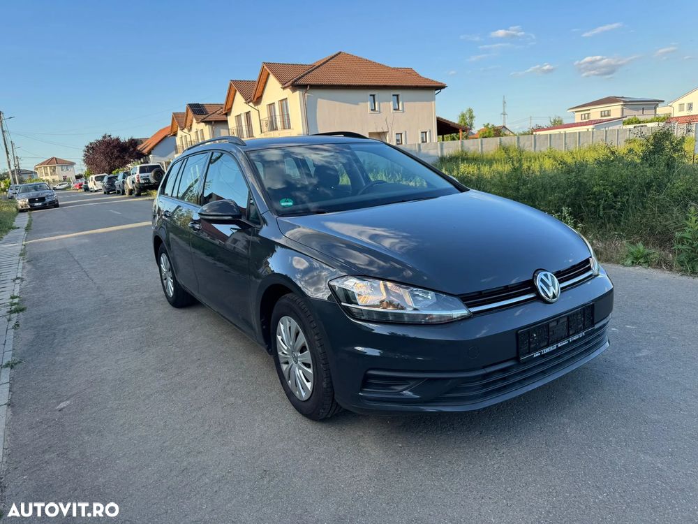 Volkswagen Golf 1.6 TDI SCR Trendline - 1
