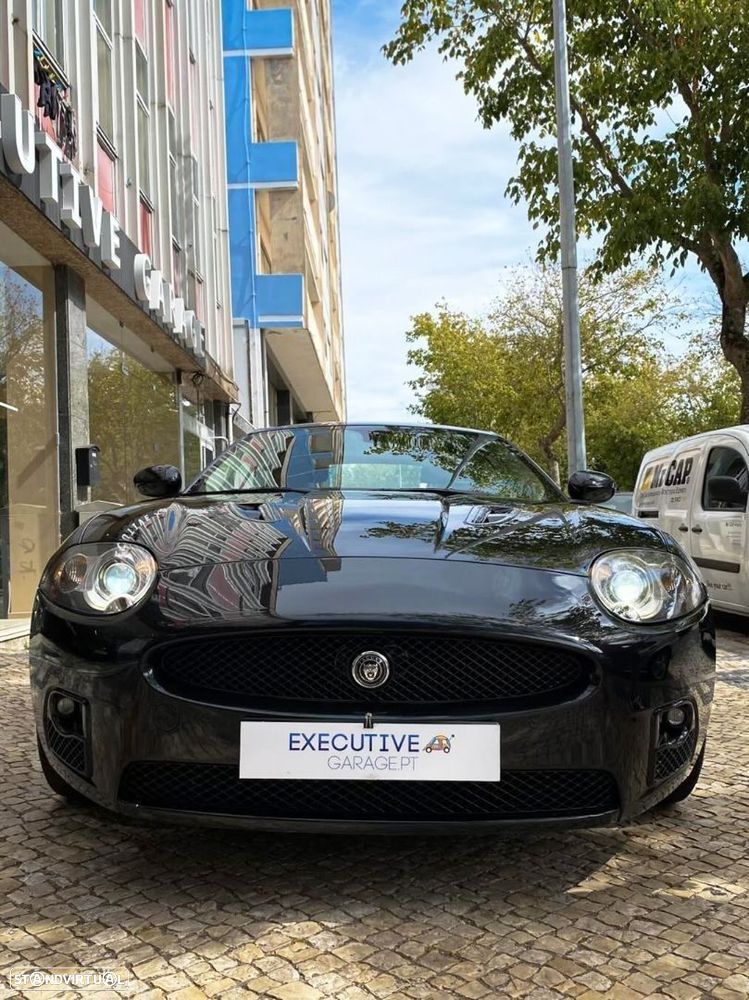 Jaguar XK - 6