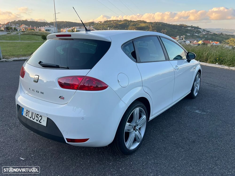 SEAT Leon 2.0 TDI FR 18 Tiago Monteiro - 8