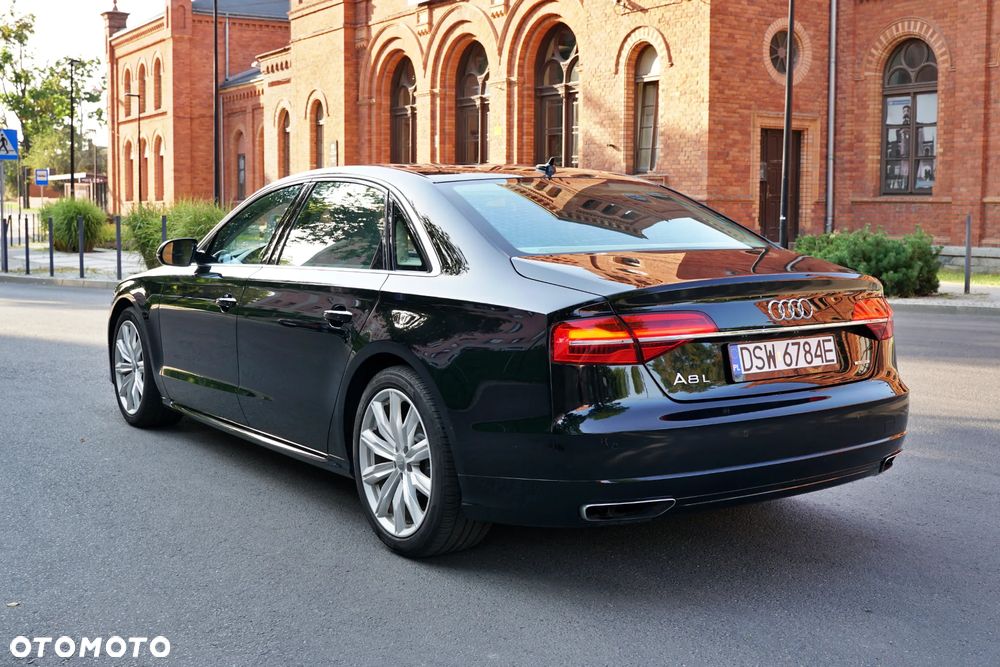 Audi A8 - 19