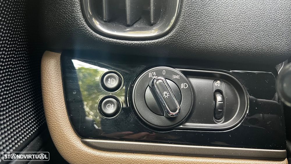 MINI Countryman Cooper SD ALL4 Auto - 30