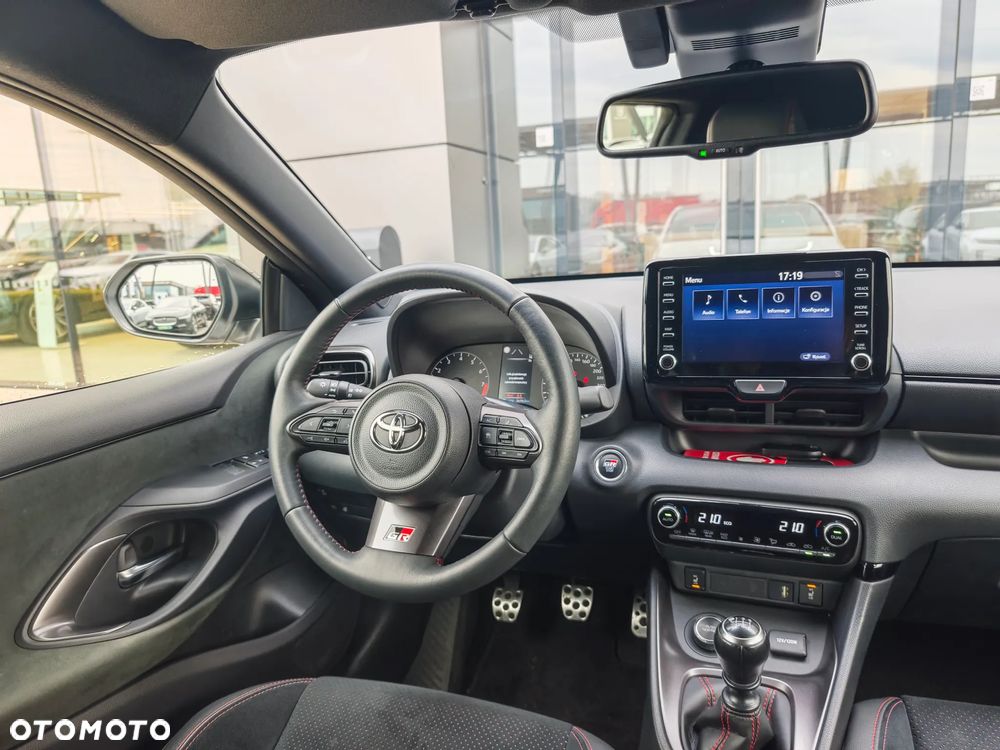 Toyota Yaris GR 1.6 Dynamic - 18