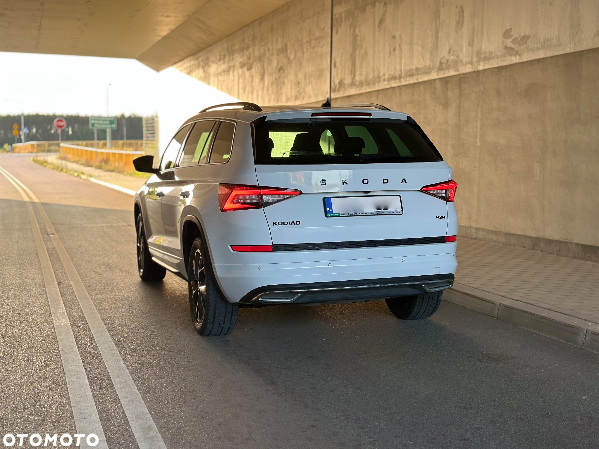 Skoda Kodiaq 2.0 TSI 4x4 Sportline DSG - 4
