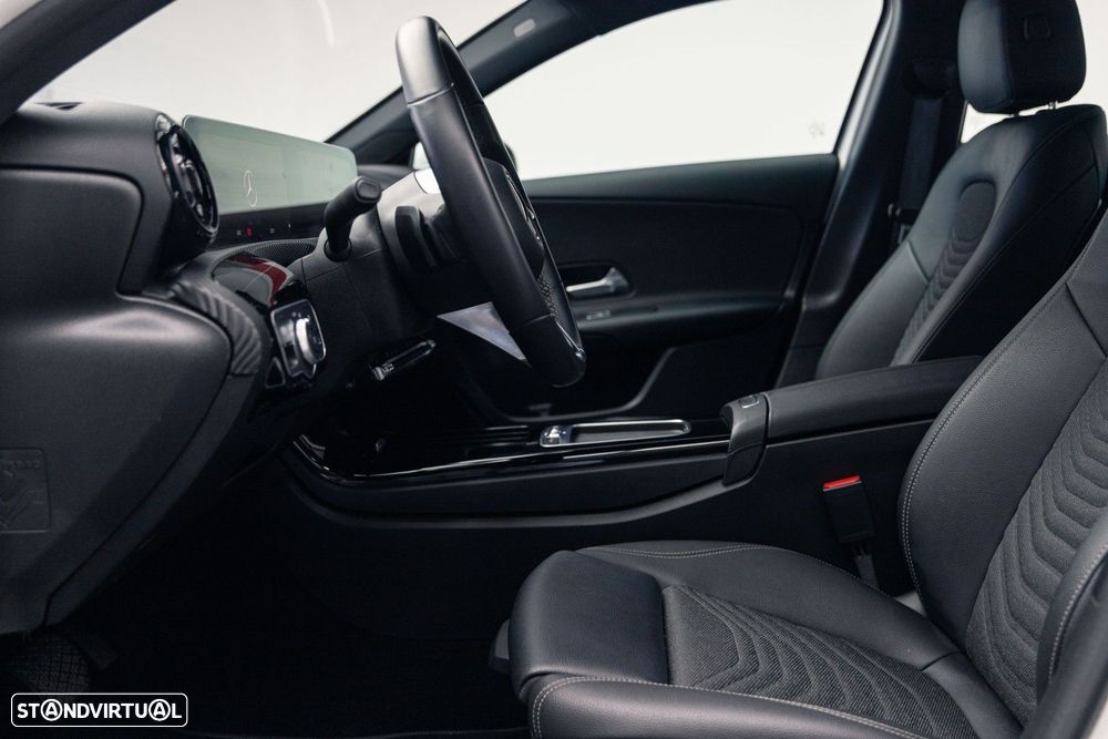 Mercedes-Benz A 200 Standard - 18