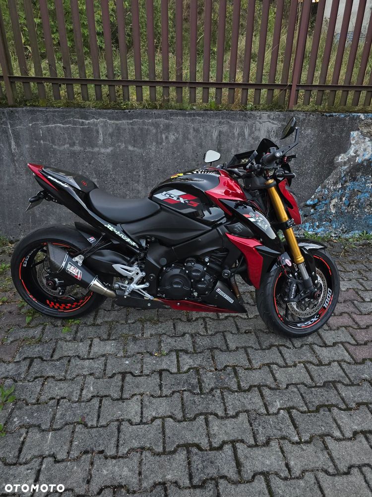 Suzuki GSX 1000 - 1