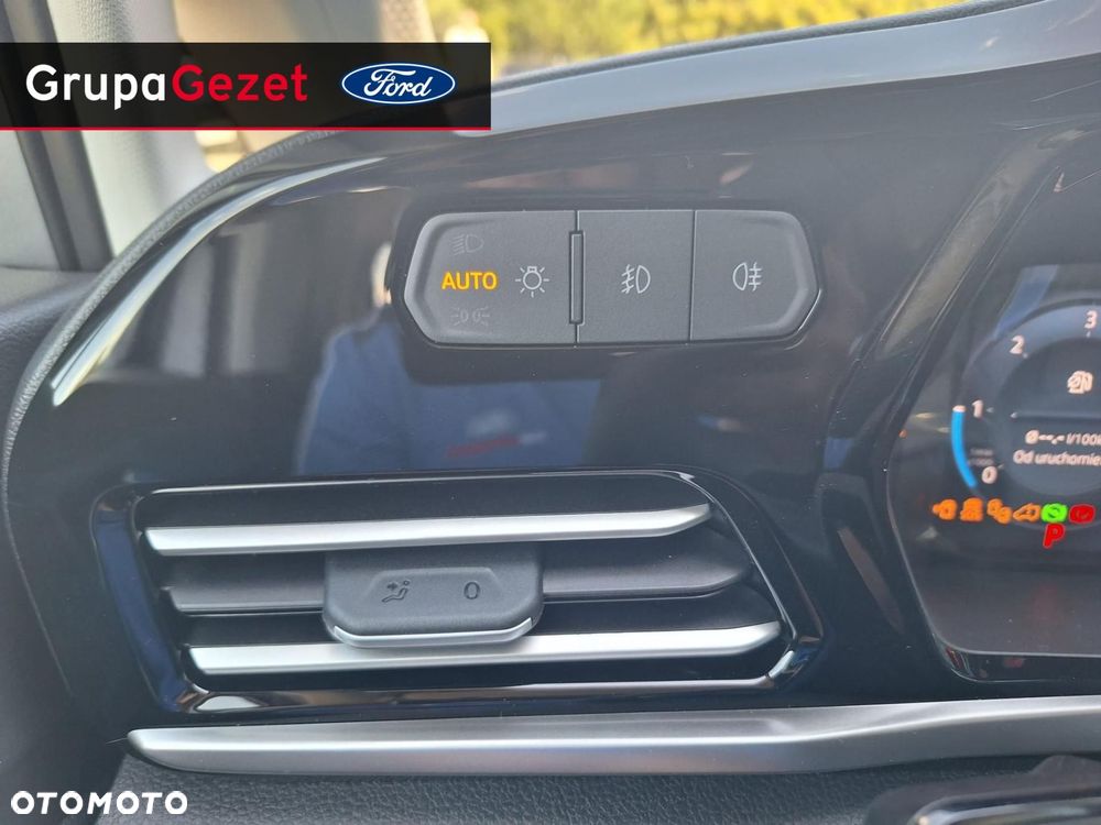 Ford Tourneo Connect - 14