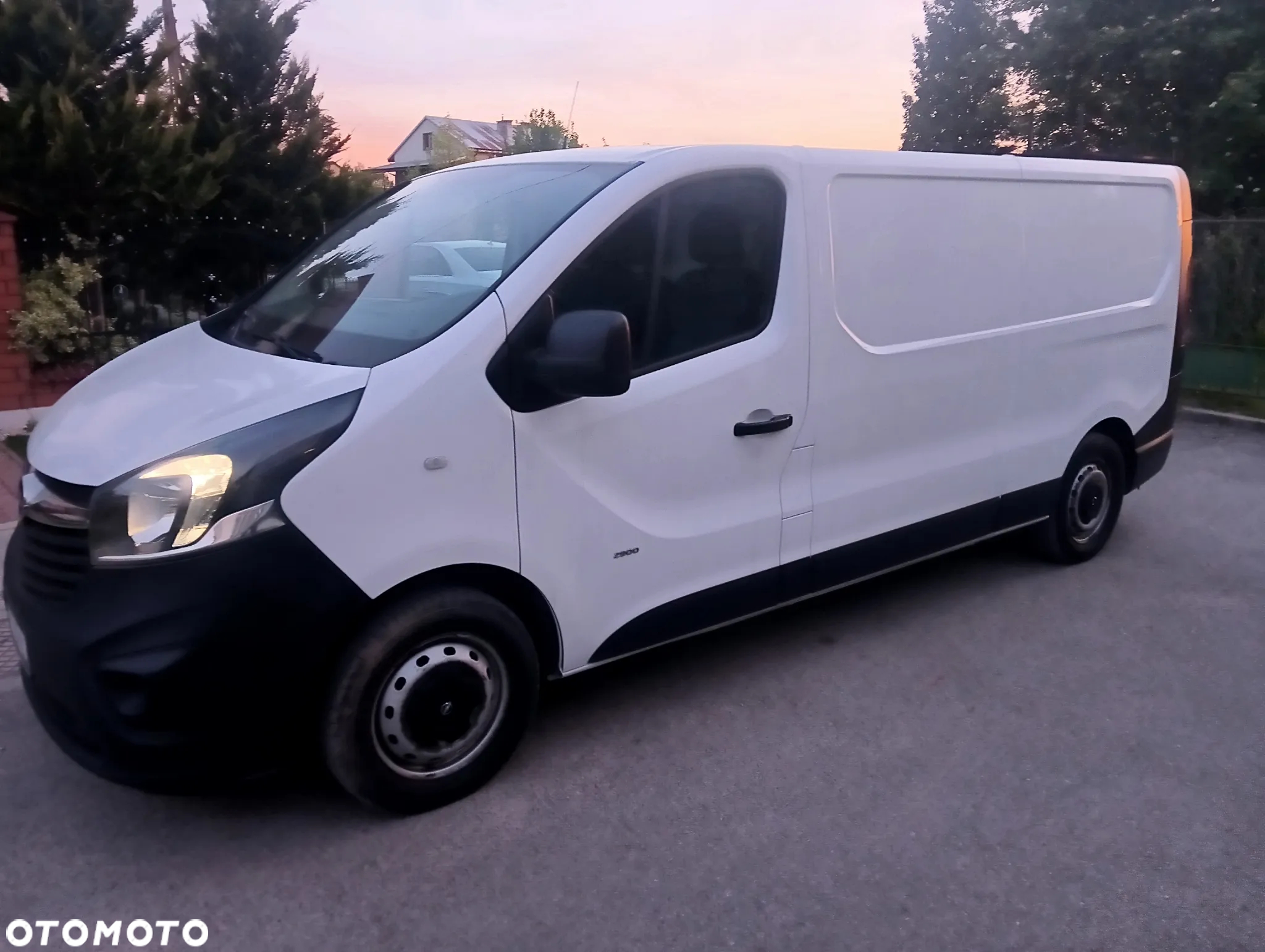 Opel Vivaro - 27