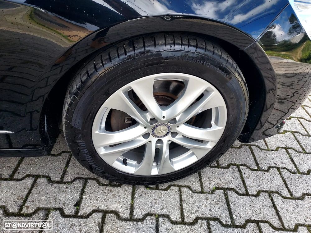 Mercedes-Benz E 250 CDi Avantgarde BlueEfficiency - 30
