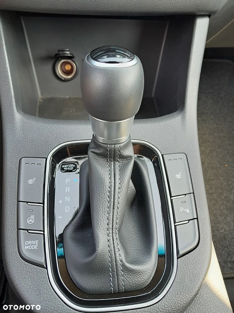 Hyundai i30 Kombi 1.0 T-GDI 48V-Hybrid DCT Trend - 16
