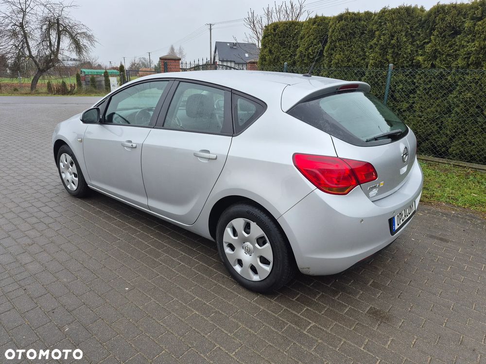 Opel Astra 1.6 Active - 4