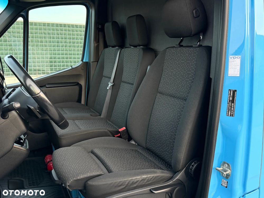 Mercedes-Benz SPRINTER // 319 CDI // 3.0 V6 190 KM // AUTOMAT // MAŁY PRZEBIEG //  BEZWYPADKOWY // L2H1 // FULL LED // SALON PL // 1 WŁ // - 32