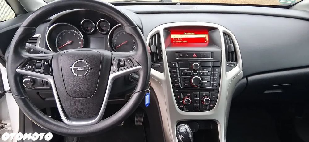 Opel Astra 1.4 Turbo Innovation - 12