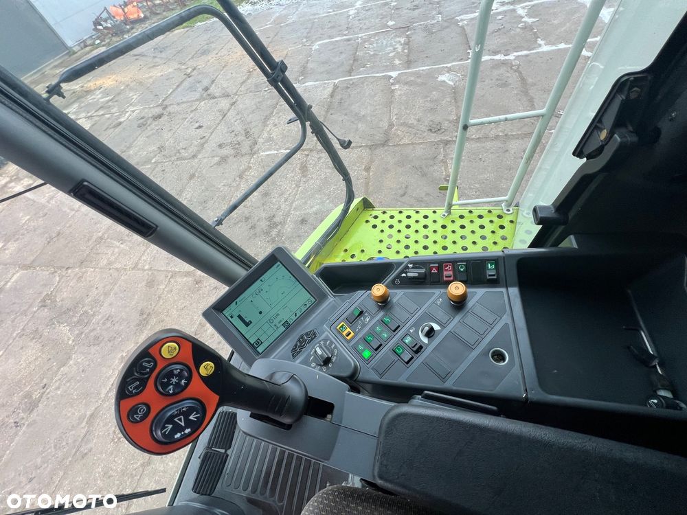 Claas Lexion 560 - 16