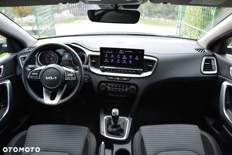 Kia Ceed 1.5 T-GDI L - 10