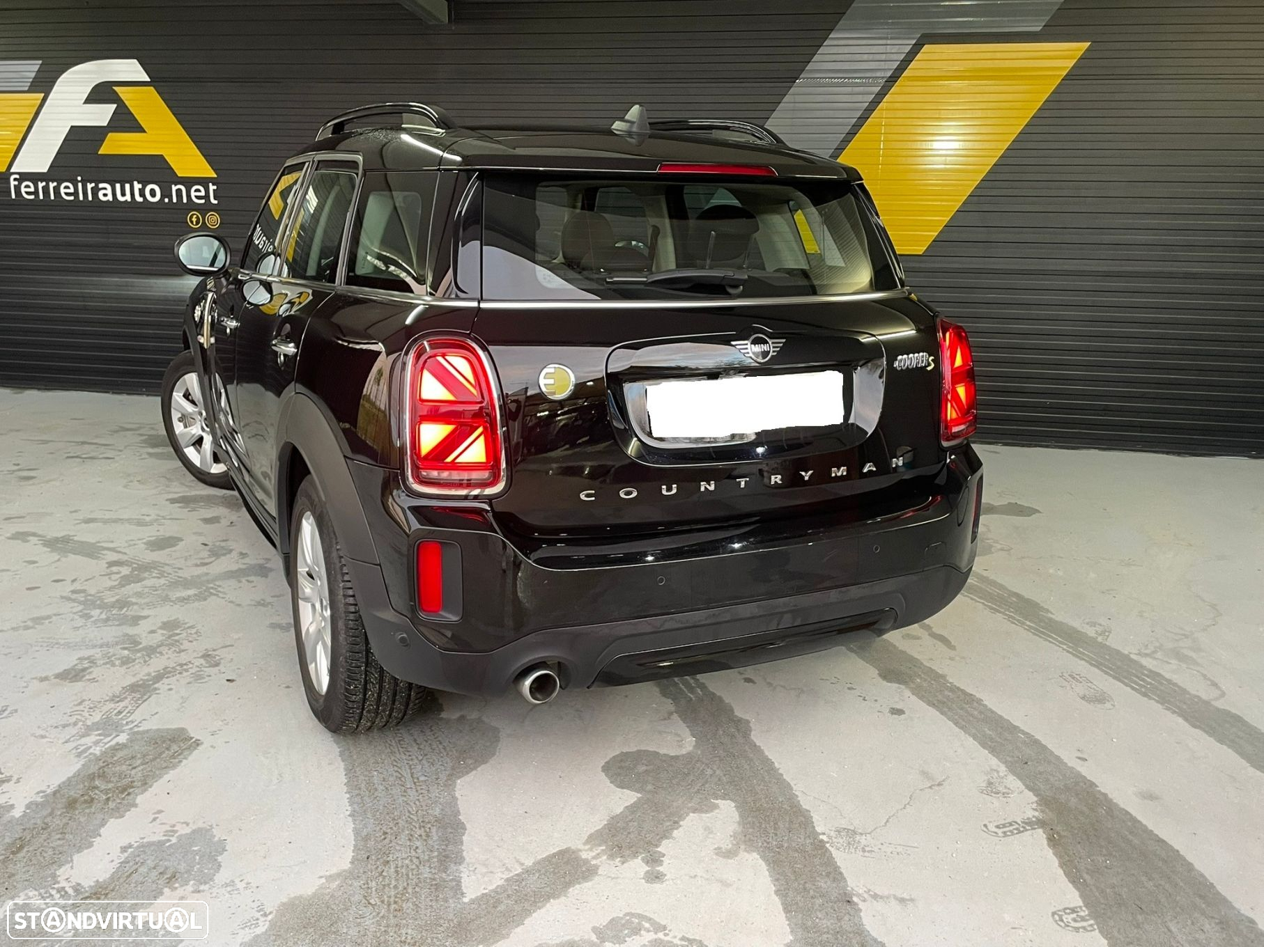 MINI Countryman Cooper SE Premium Essential Auto - 5
