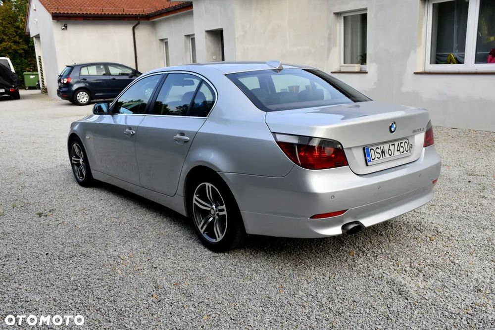 BMW Seria 5 - 21