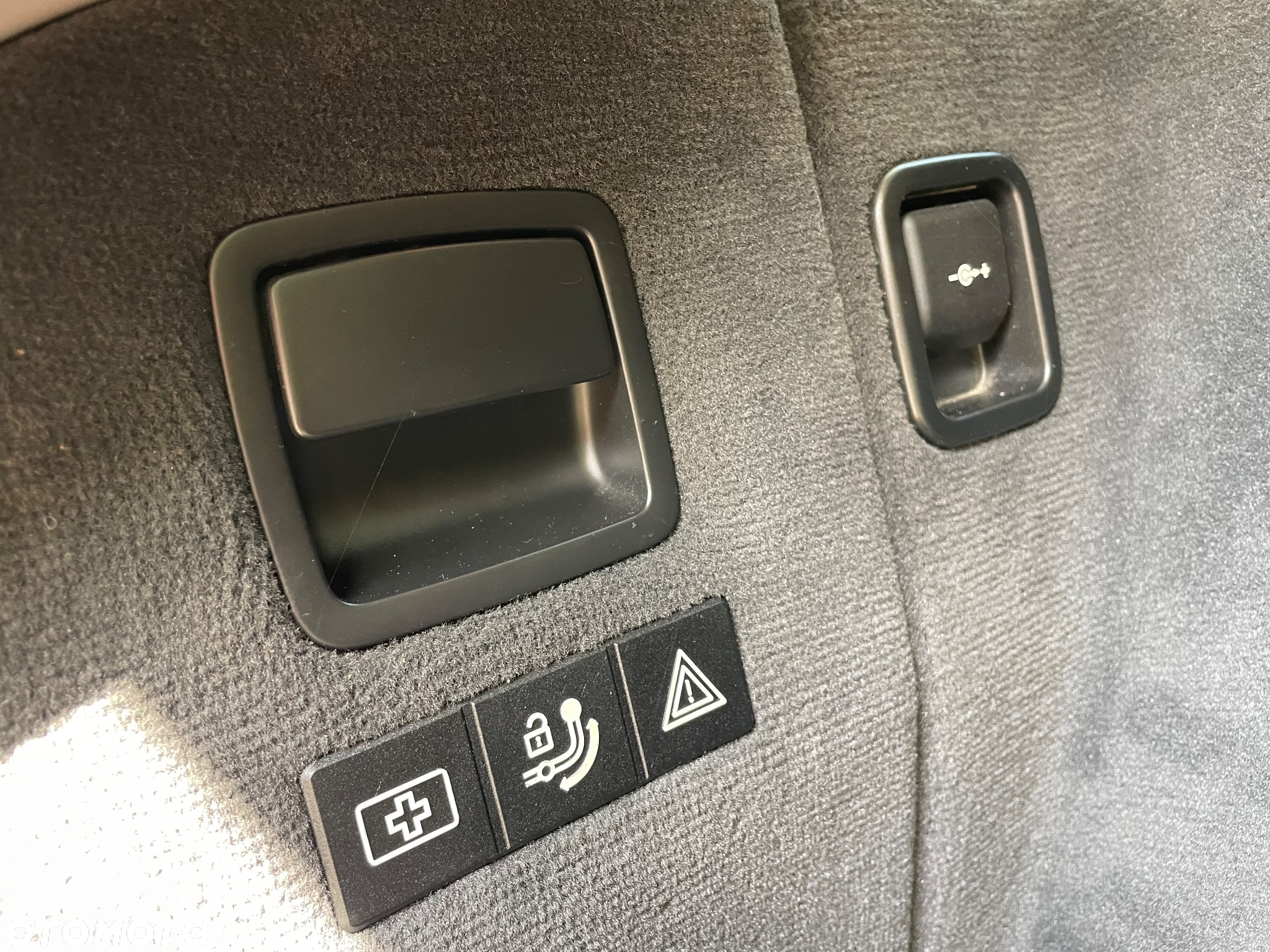 BMW Seria 3 320d DPF Touring - 17