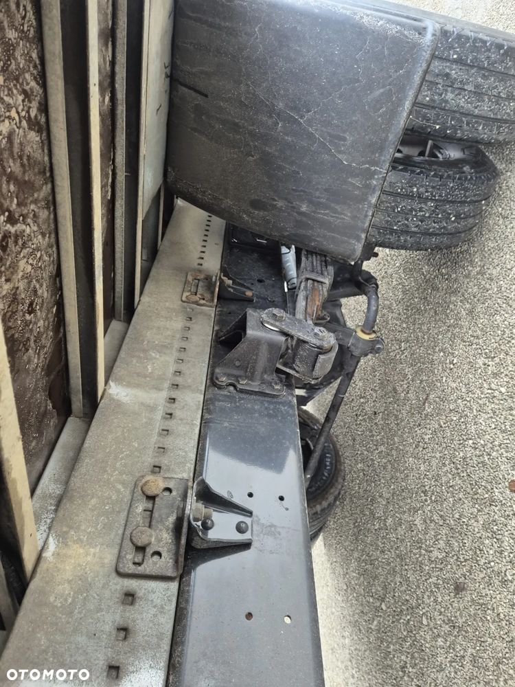 Kontener 10 palet winda Palfinger 1000kg, Iveco , stan bdb! - 9