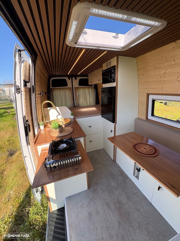 Mercedes-Benz Sprinter - 6
