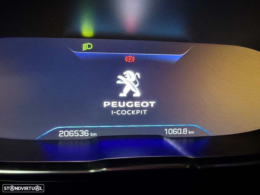 Peugeot 3008 BlueHDi 130 Stop & Start EAT8 Allure - 10