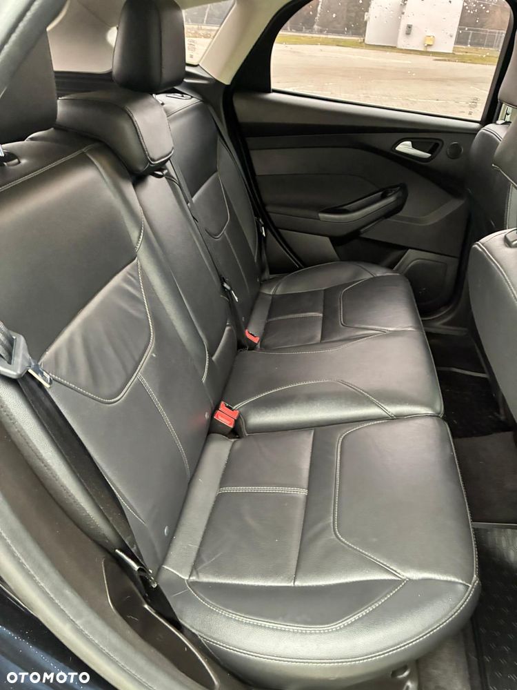 Ford Focus - 16