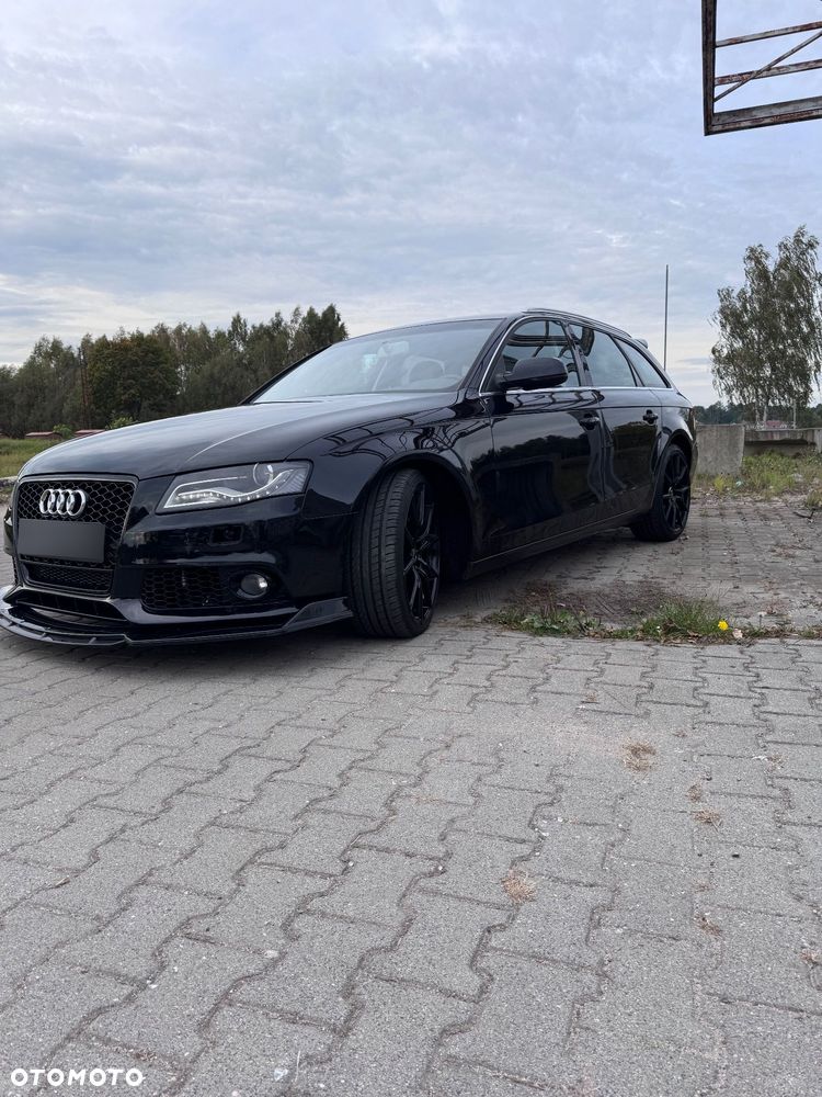 Audi A4 Avant 2010 photo 4