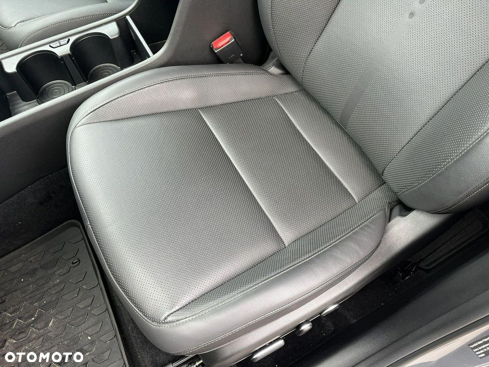 Hyundai Kona 1.6 GDI Hybrid Platinum DCT - 12