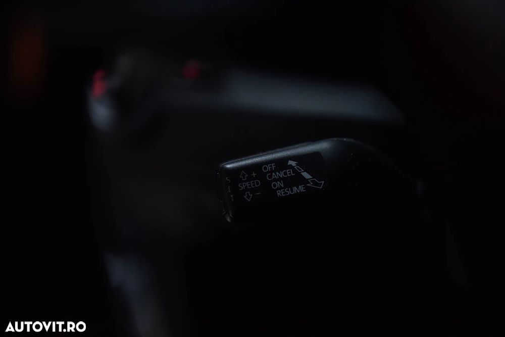 Volkswagen Passat Variant 1.4 TSI DSG BlueMotion Technology Comfortline - 16