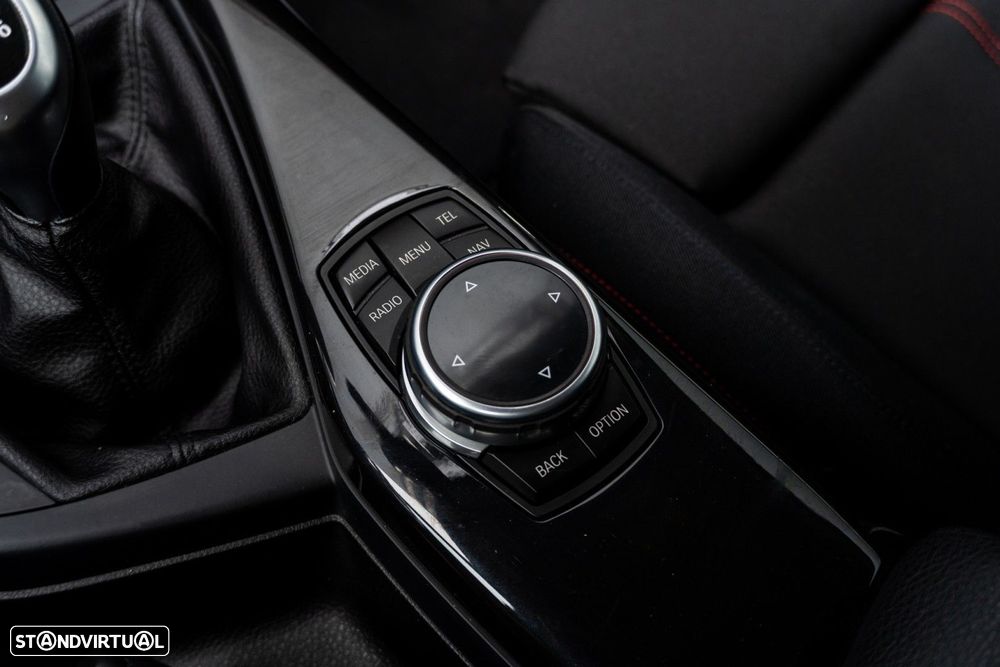 BMW 116 d EDynamics Line Sport - 18