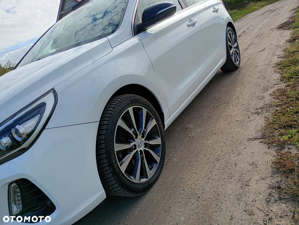 Hyundai i30 1.0 T-GDI Premium - 3