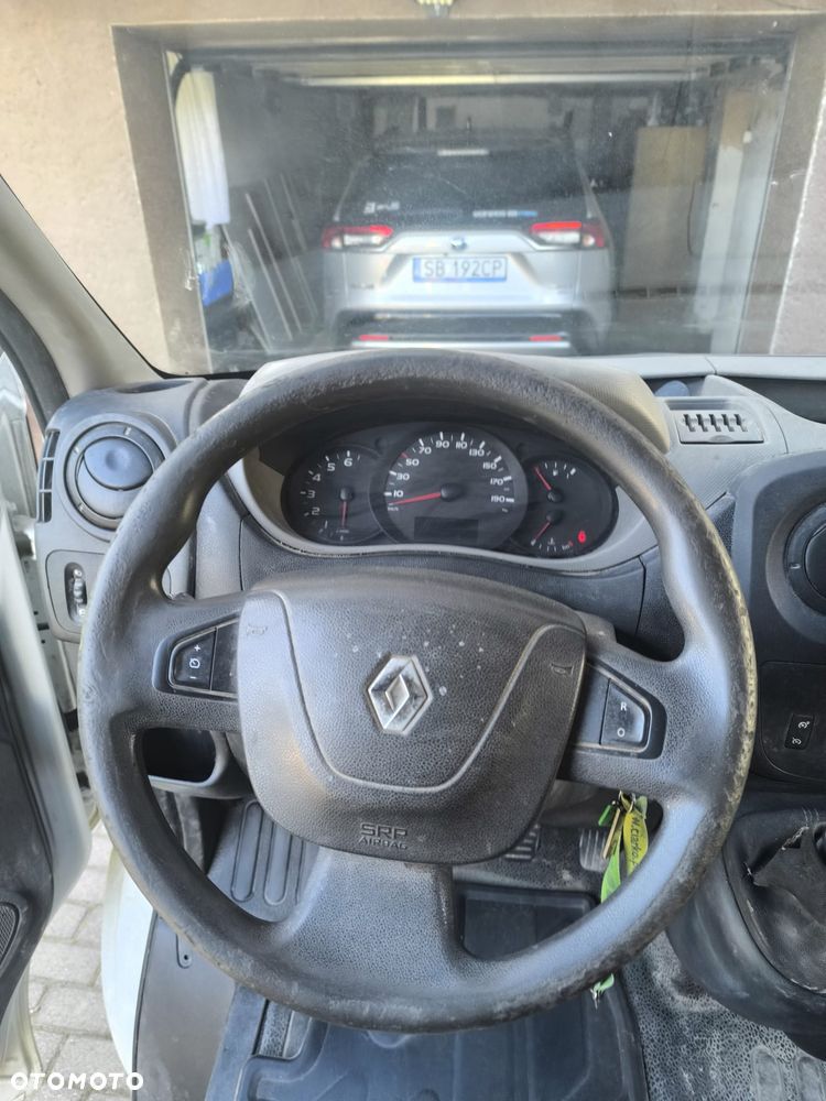 Renault Master III - 9