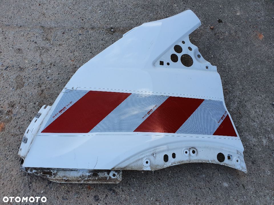 Ford Transit Mk8 VIII 13- błotnik przedni lewy